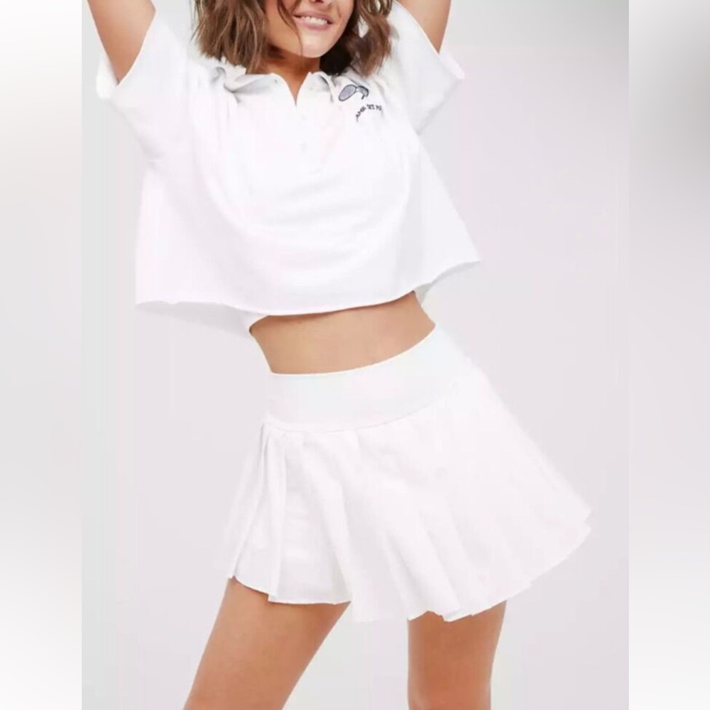 OFFLINE by Aerie Real Me Pleated Tennis Skirt White Skort Mini High Waist Medium